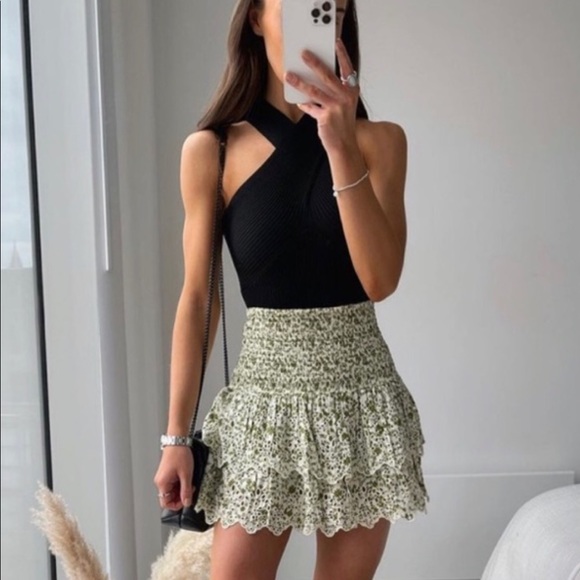 ZARA Printed Mini Skirt - Picture 3 of 11